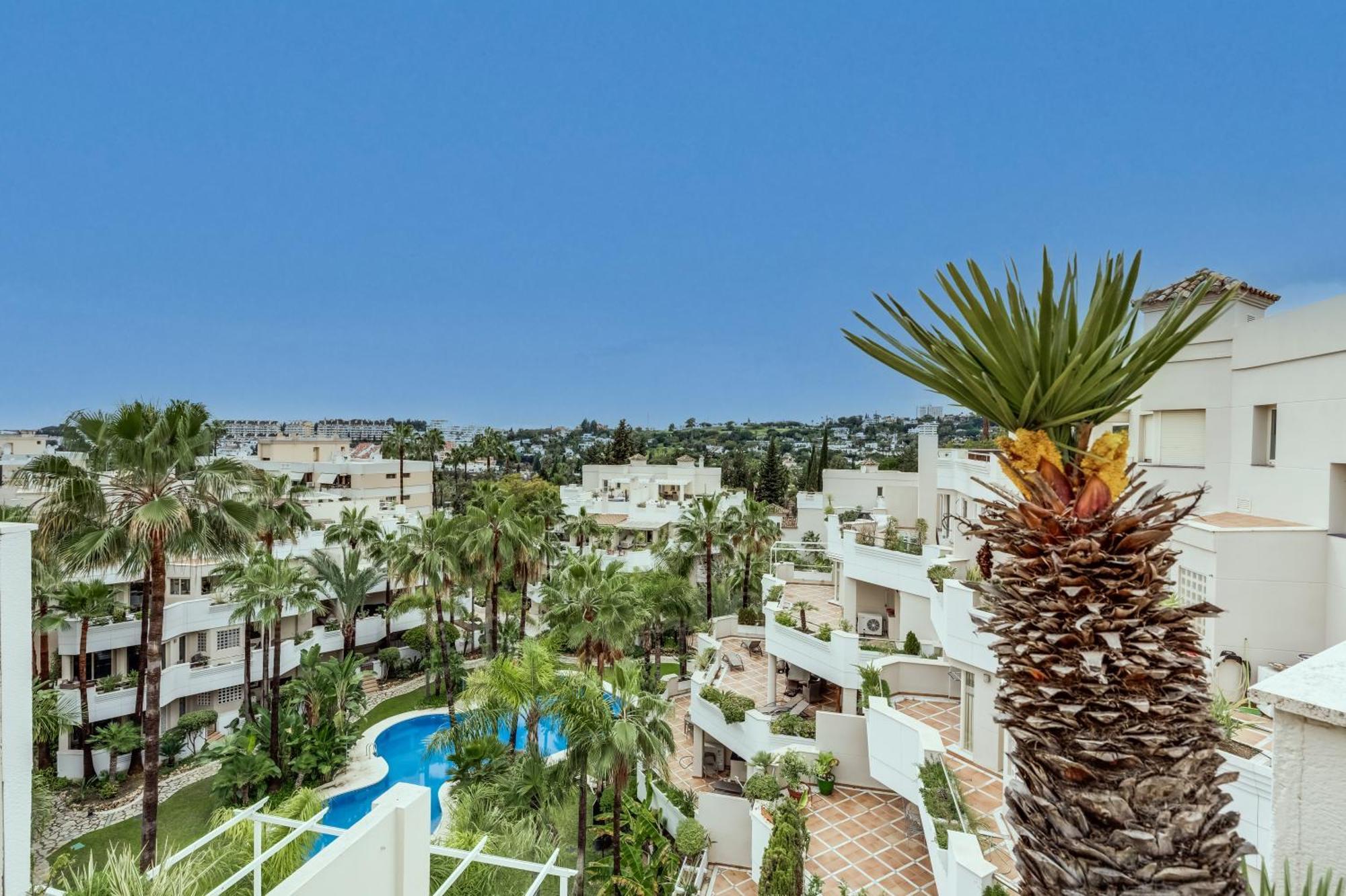 Molo Residences Boutique Apartments & Spa Марбелья Экстерьер фото