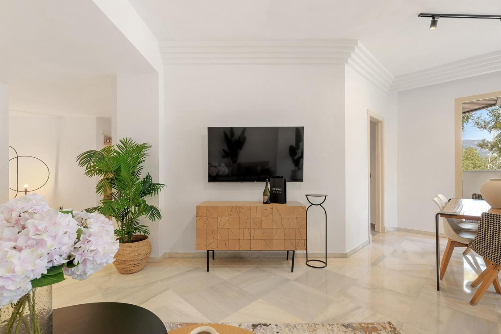 Molo Residences Boutique Apartments & Spa Марбелья Экстерьер фото