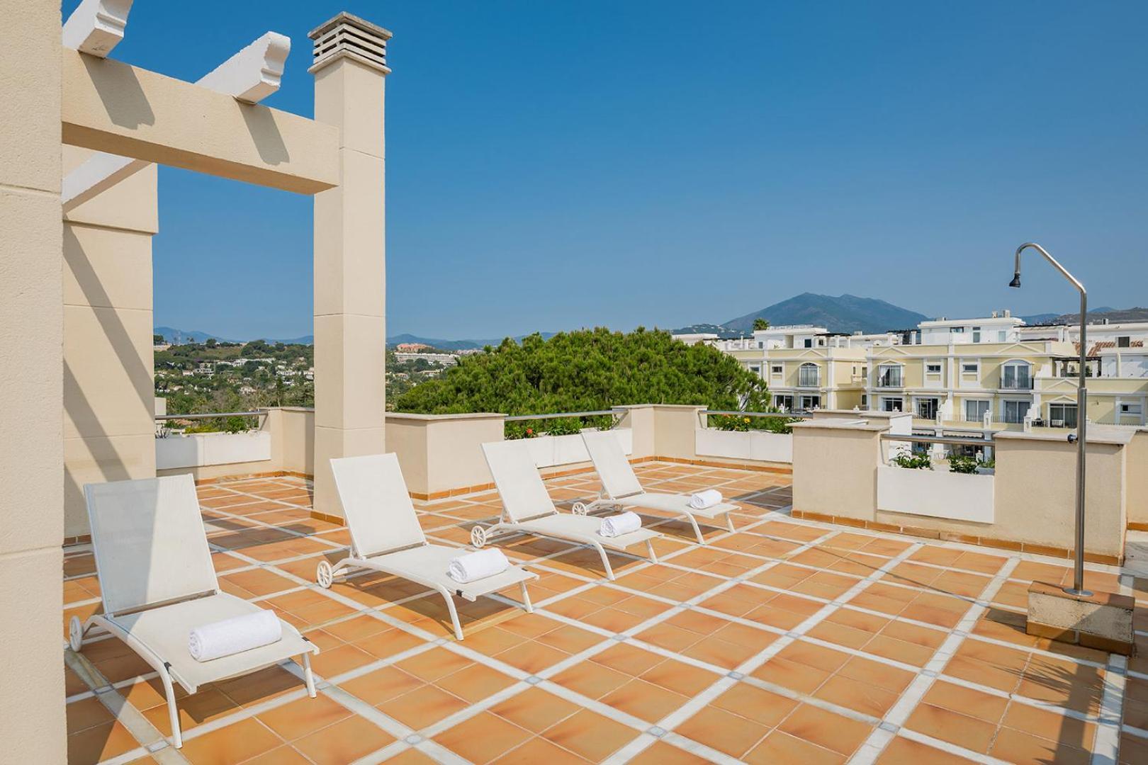 Molo Residences Boutique Apartments & Spa Марбелья Экстерьер фото